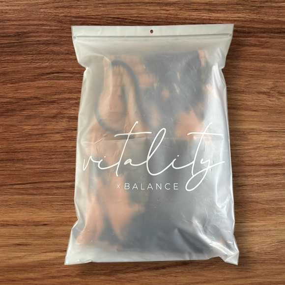 Vitality Balance Athletica Affirmation Comfy Joggers  DUST DEVIL - Medium w/Bag - Picture 6 of 7